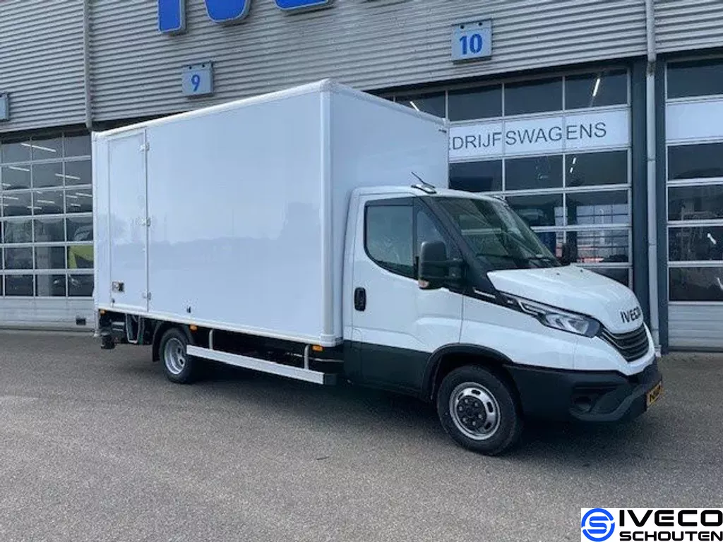 Iveco Daily 40C16 A8 bakwagen met lift Euro 6