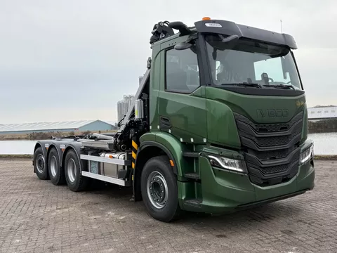 Iveco X-Way 500 8X4 TRIPLE