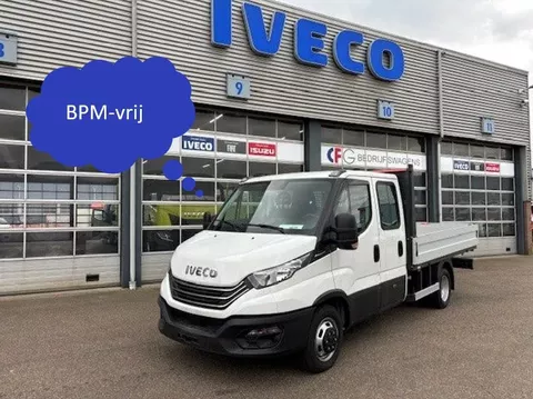 Iveco Daily 35C14A8 Dubbele cabine met open laadbak wb 3750 mm.